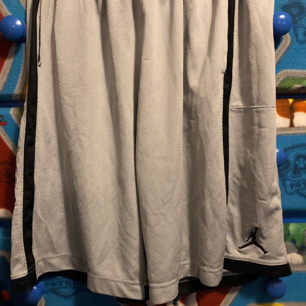 Jordan shorts size Large